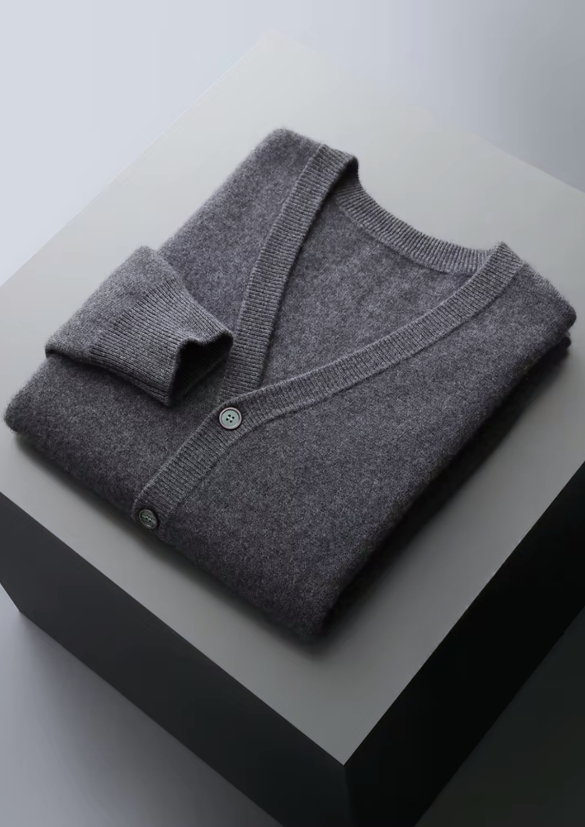 Pure Extra-Fine Merino Wool Essential Cardigan - photo 20