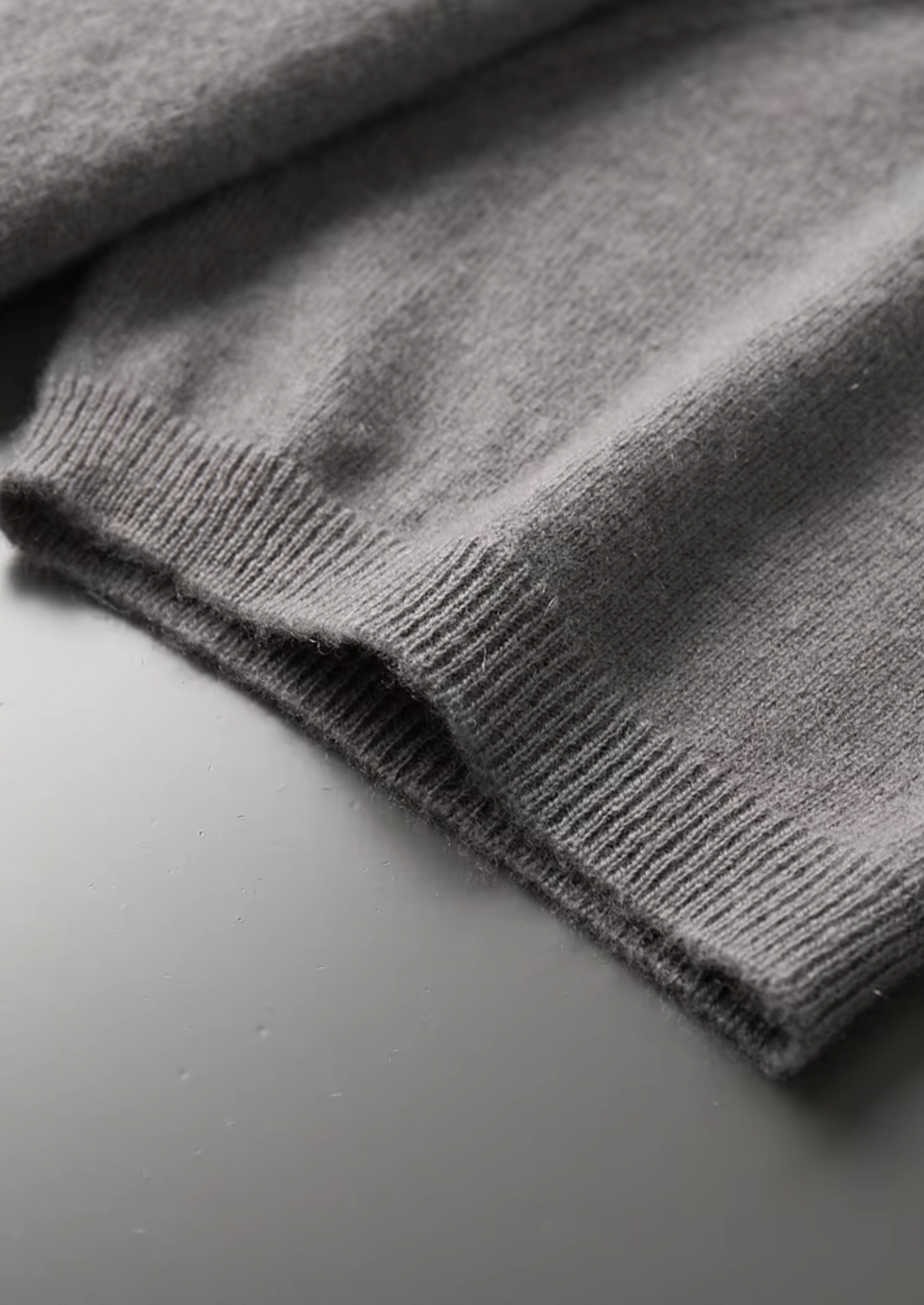 Premium Cashmere Classic Crewneck T-Shirt - Light Beige
