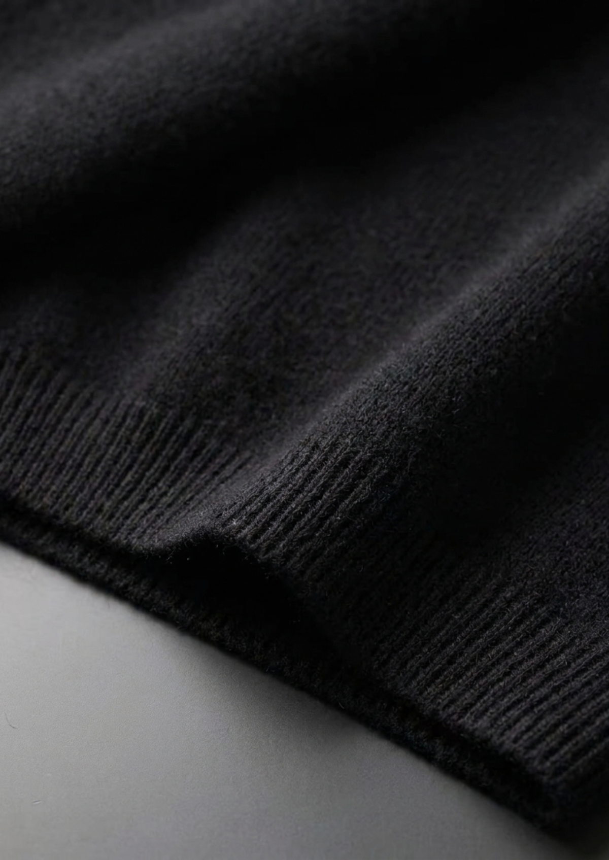 Premium Cashmere Classic Crewneck T-Shirt - Light Beige