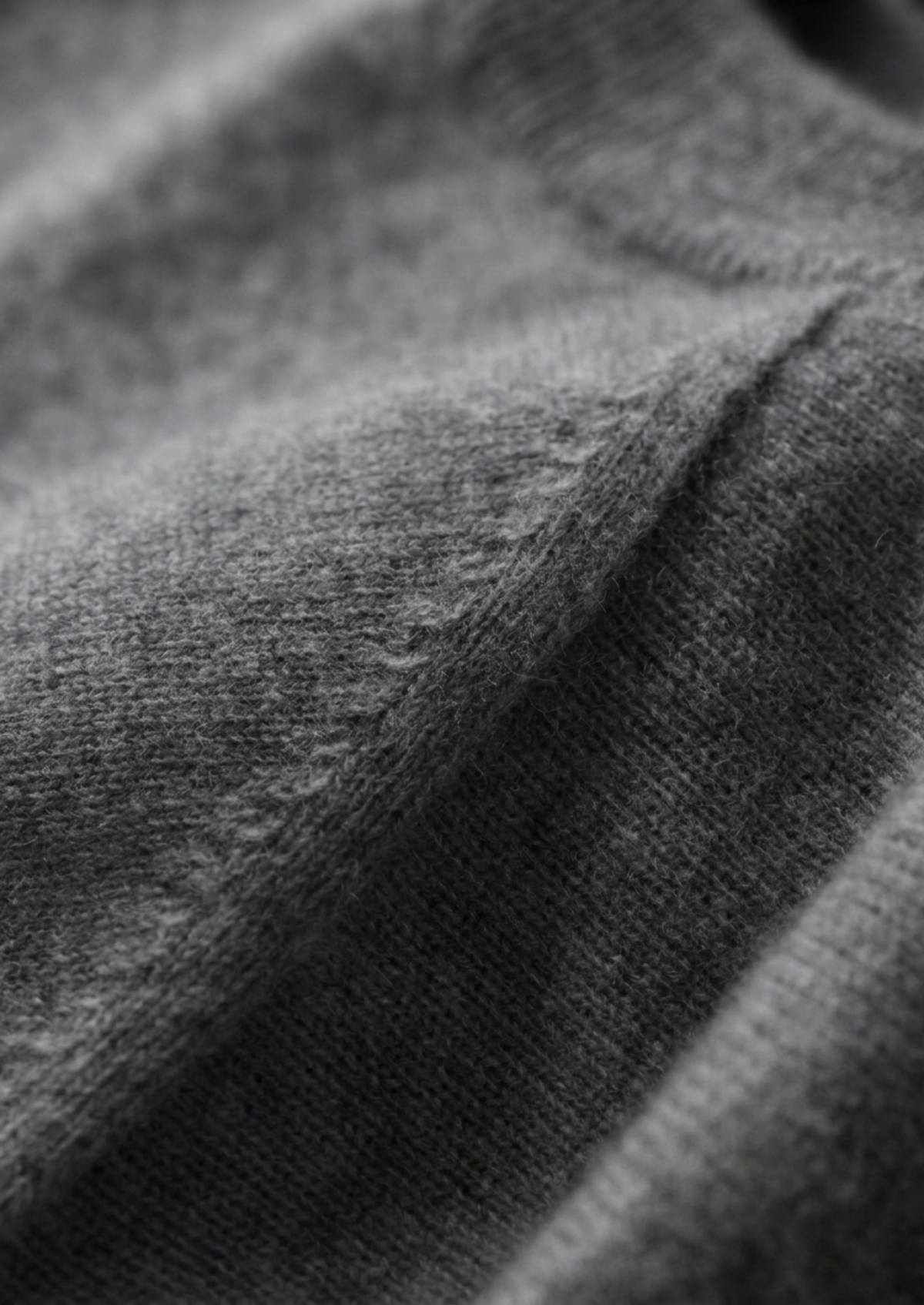 Premium Cashmere Classic Crewneck T-Shirt - Dark Gray - photo 3