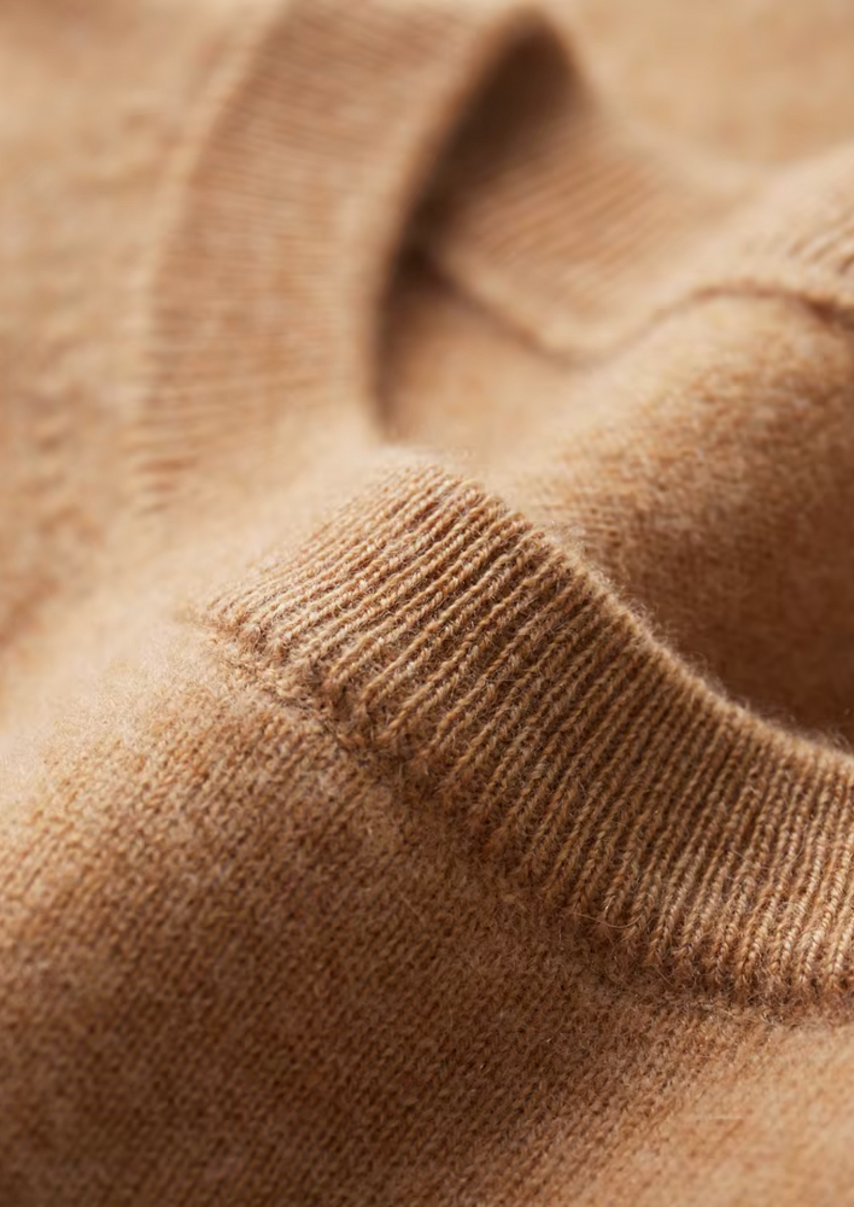 Premium Cashmere Classic Crewneck T-Shirt - Light Beige