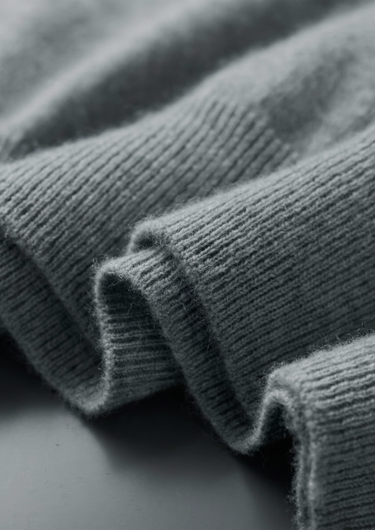 Premium Cashmere Classic Crewneck T-Shirt - Light Beige
