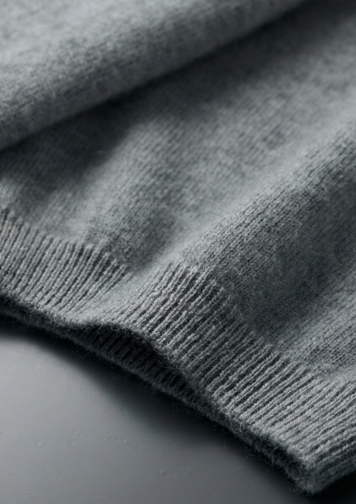 Premium Cashmere Classic Crewneck T-Shirt - Light Beige