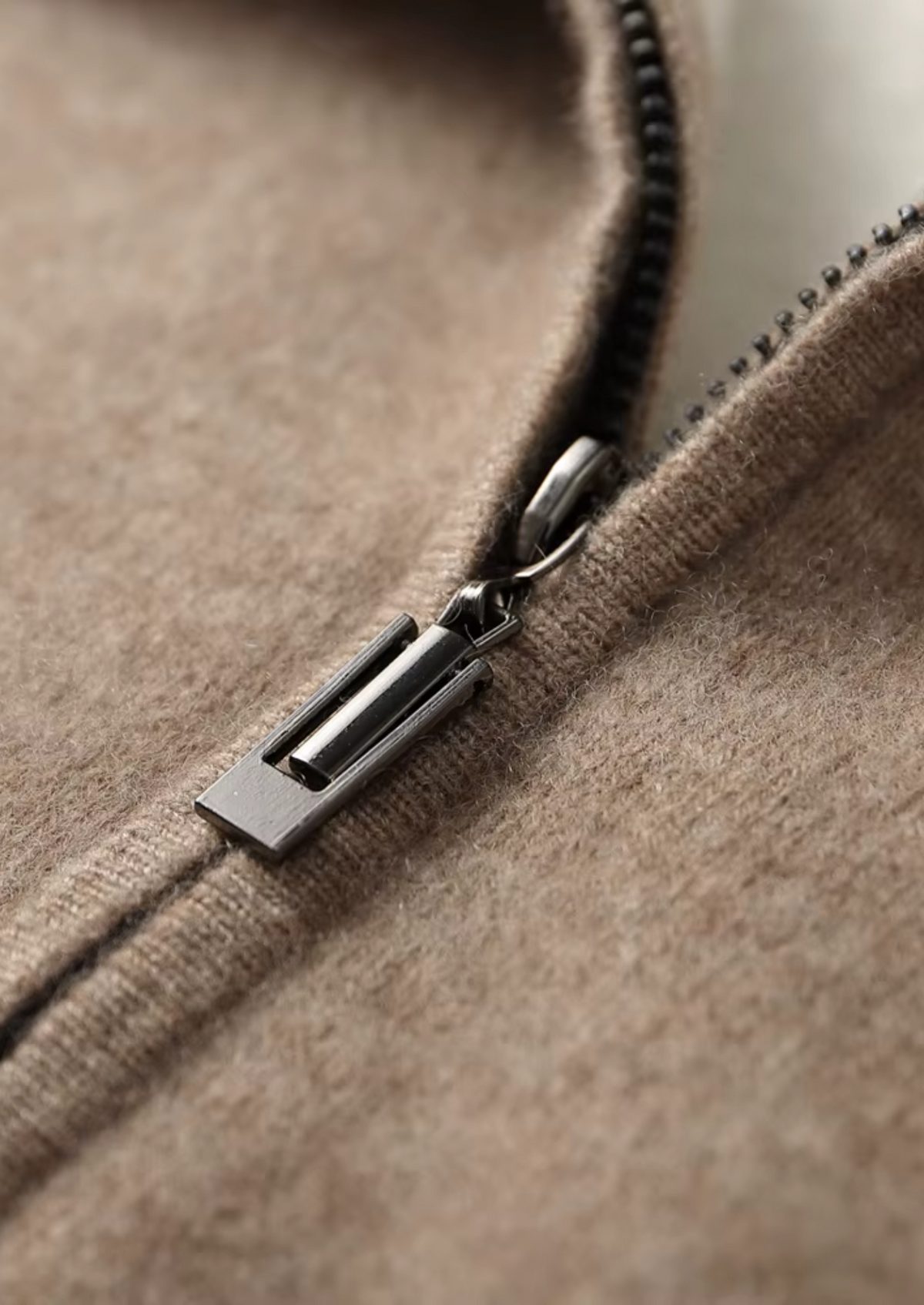 Premium Cashmere Sand Kilian Leisure Set
