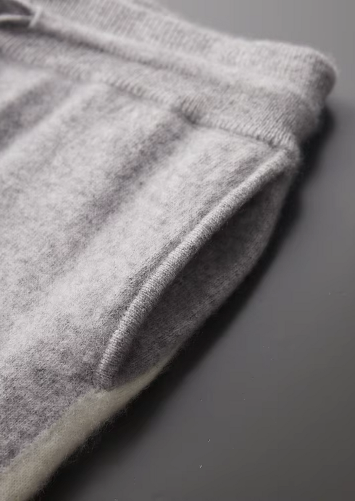 Premium Cashmere Light Gray Vienna Leisure Set - photo 16