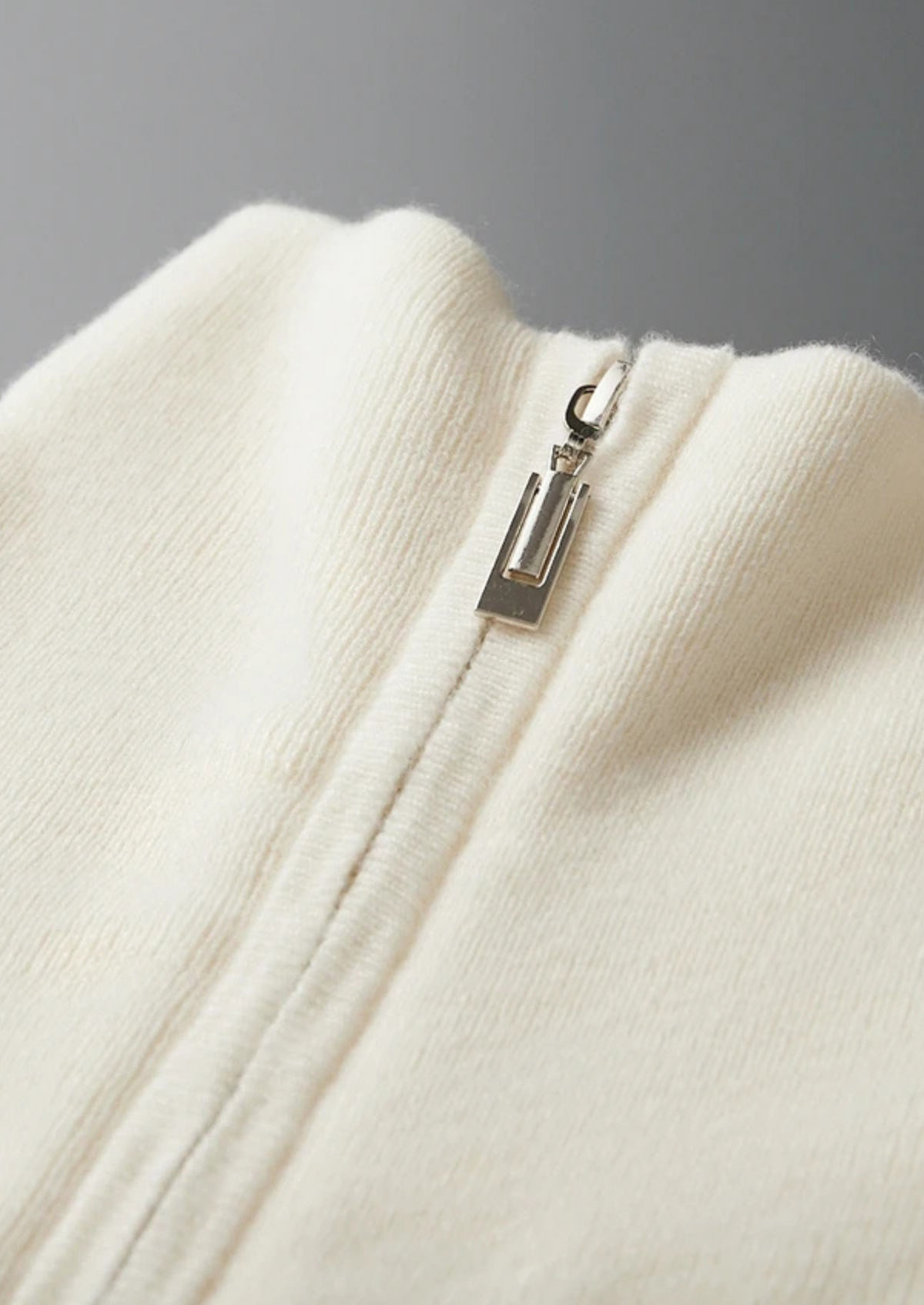 Premium Cashmere Ribbed Half-Zip Sweater - photo 6