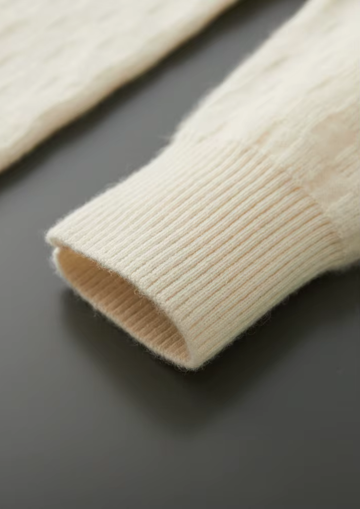 Premium Cashmere Textured Crewneck - photo 4