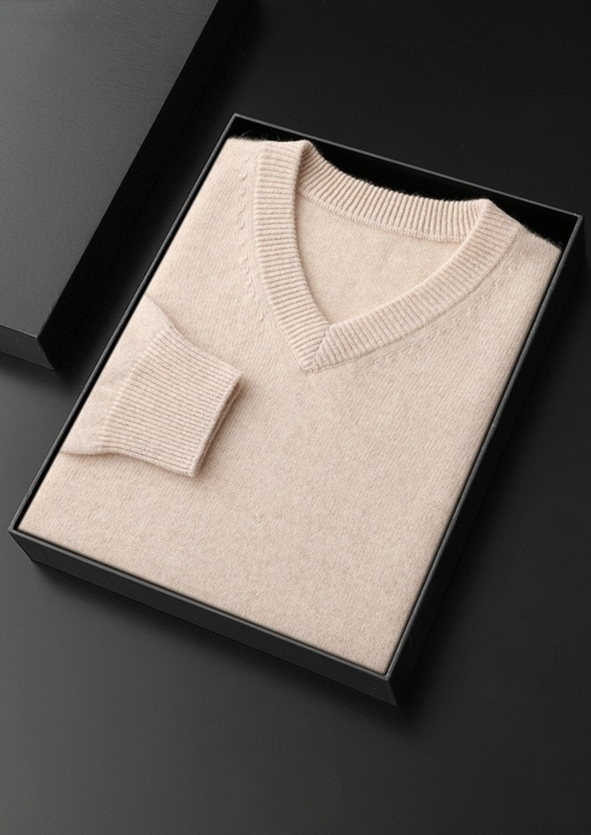 Pure Cashmere Essential V-Neck Sweater - photo 12