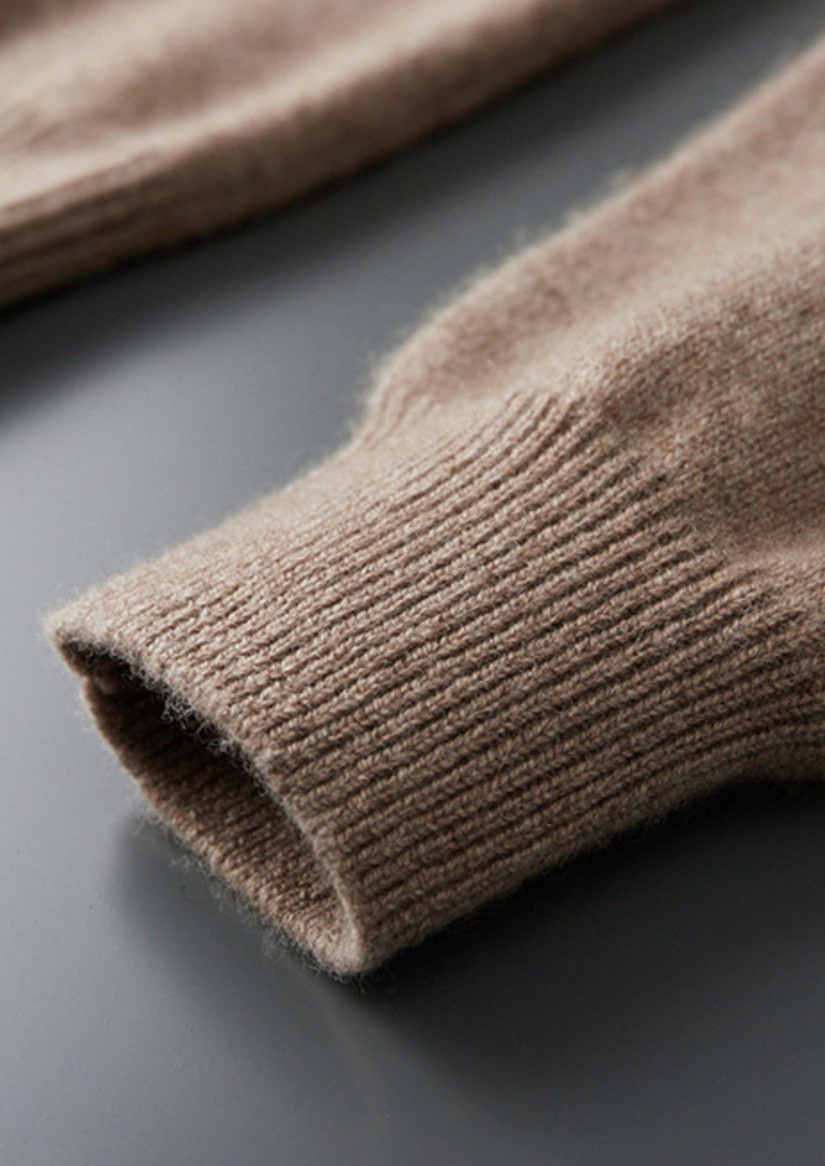 Pure Cashmere Essential V-Neck Sweater - photo 5