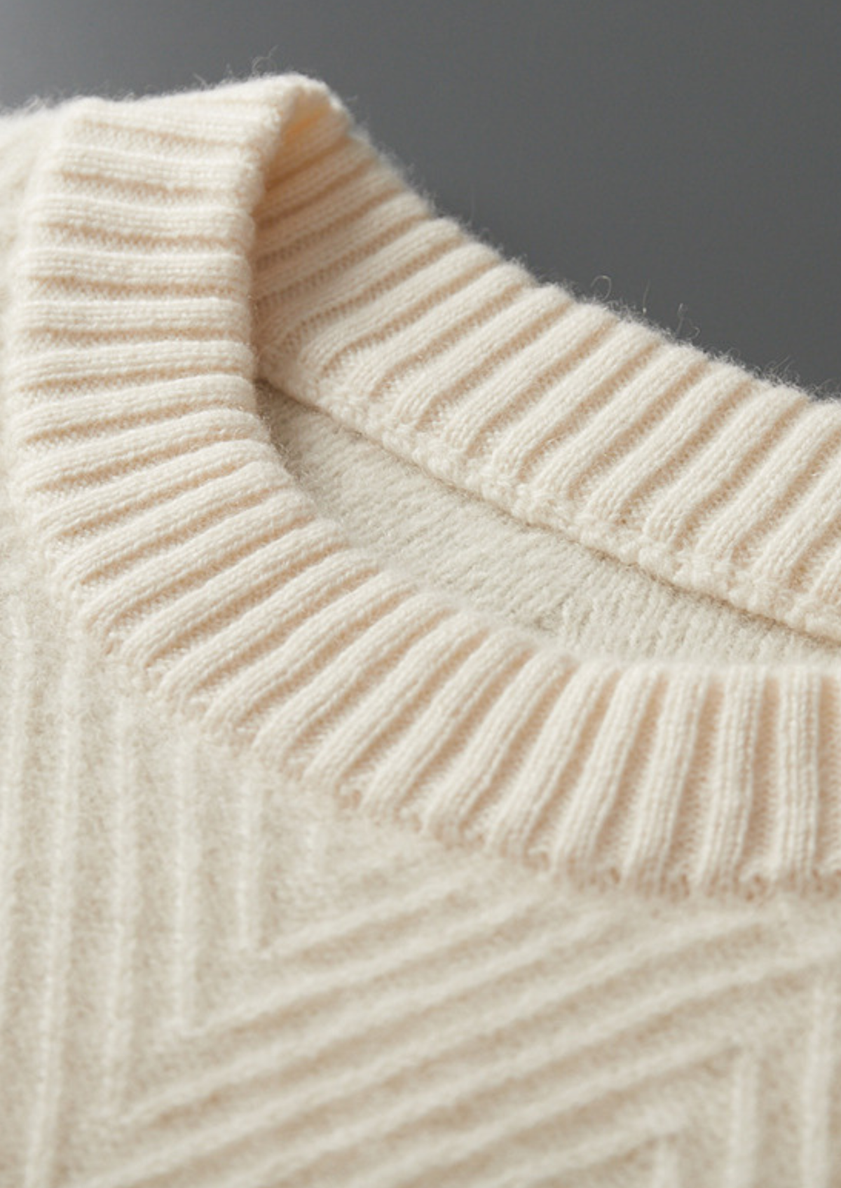 Pure Cashmere Ivory Herringbone Crewneck - photo 3