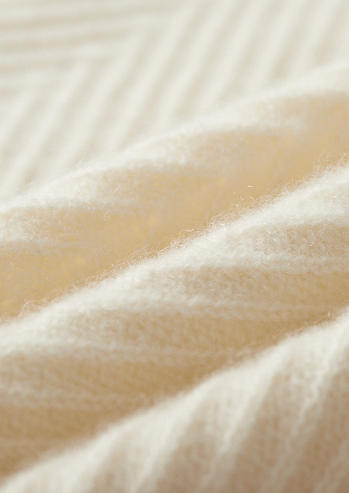 Pure Cashmere Ivory Herringbone Crewneck - photo 4