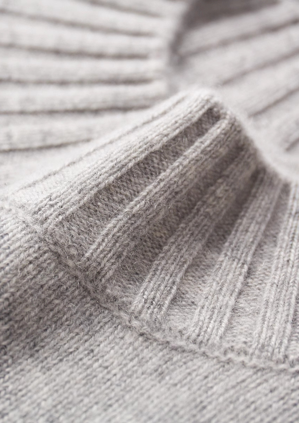 Pure Cashmere Mockneck Sweater - photo 5