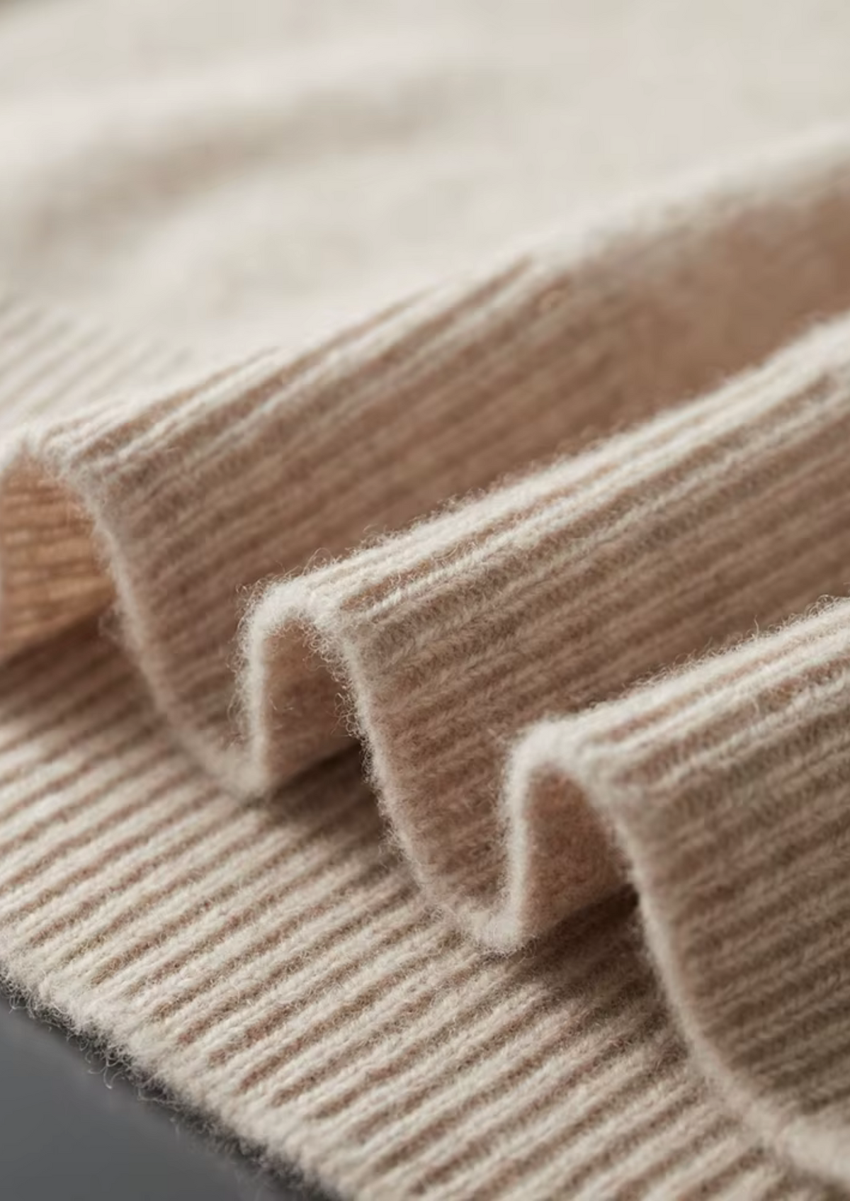 Pure Extra-Fine Merino Wool Button Hoodie - photo 6