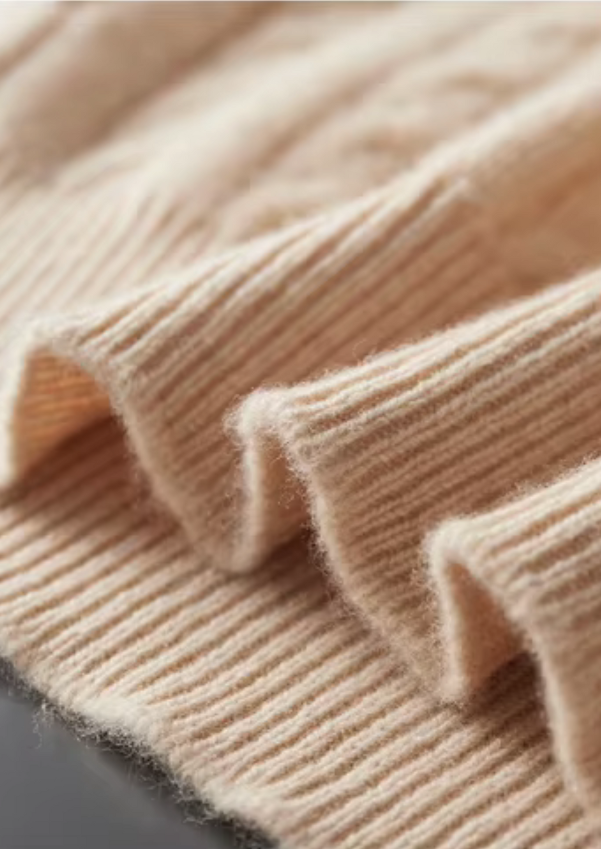 Pure Extra-Fine Merino Wool Cable Knit Henley Sweater - photo 4