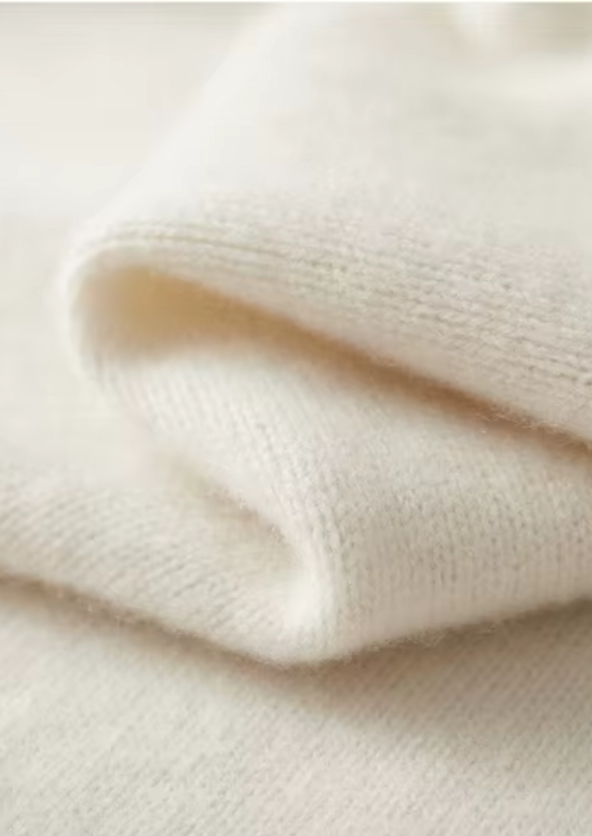 Pure Extra-Fine Merino Wool Classic Button Sweater - photo 3