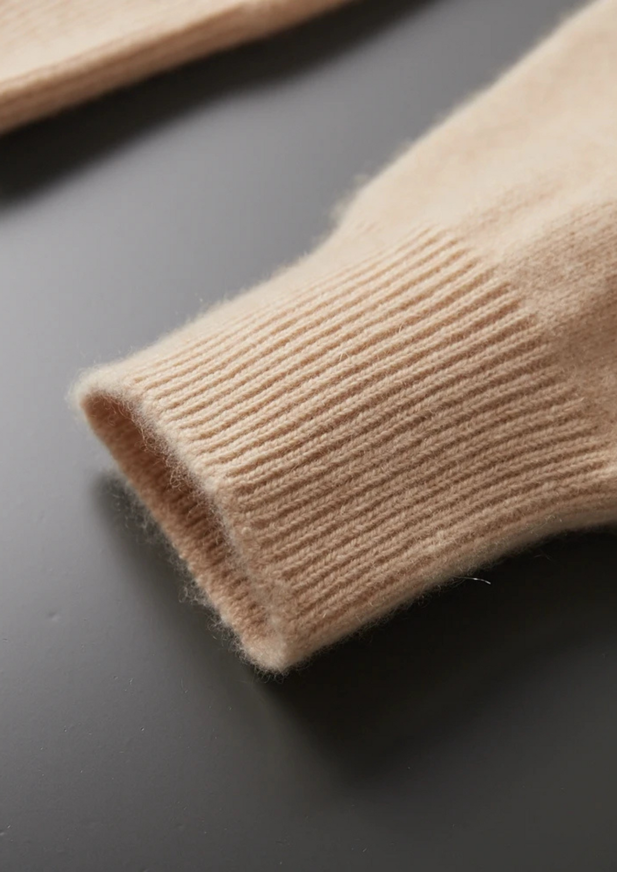 Pure Extra-Fine Merino Wool Classic Crewneck - photo 8