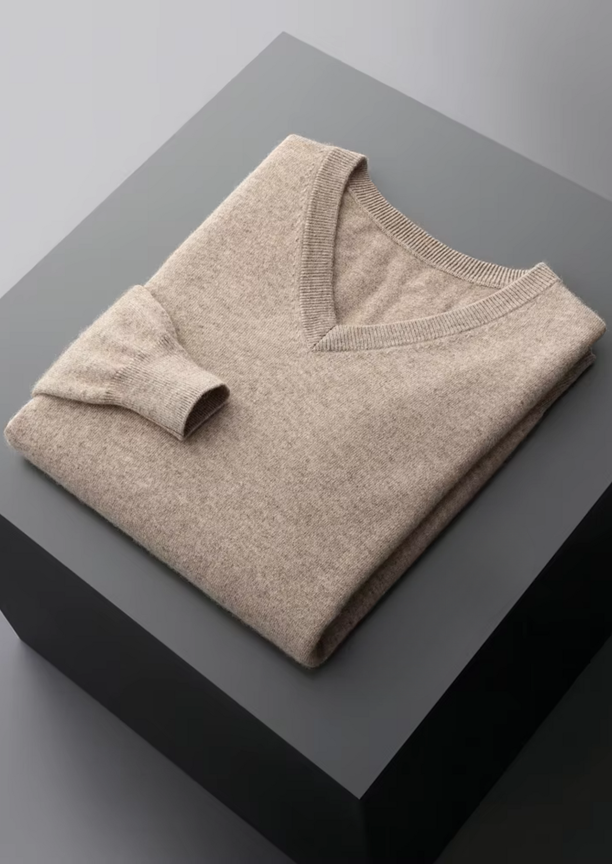 Pure Extra-Fine Merino Wool Classic V-Neck Sweater - photo 3
