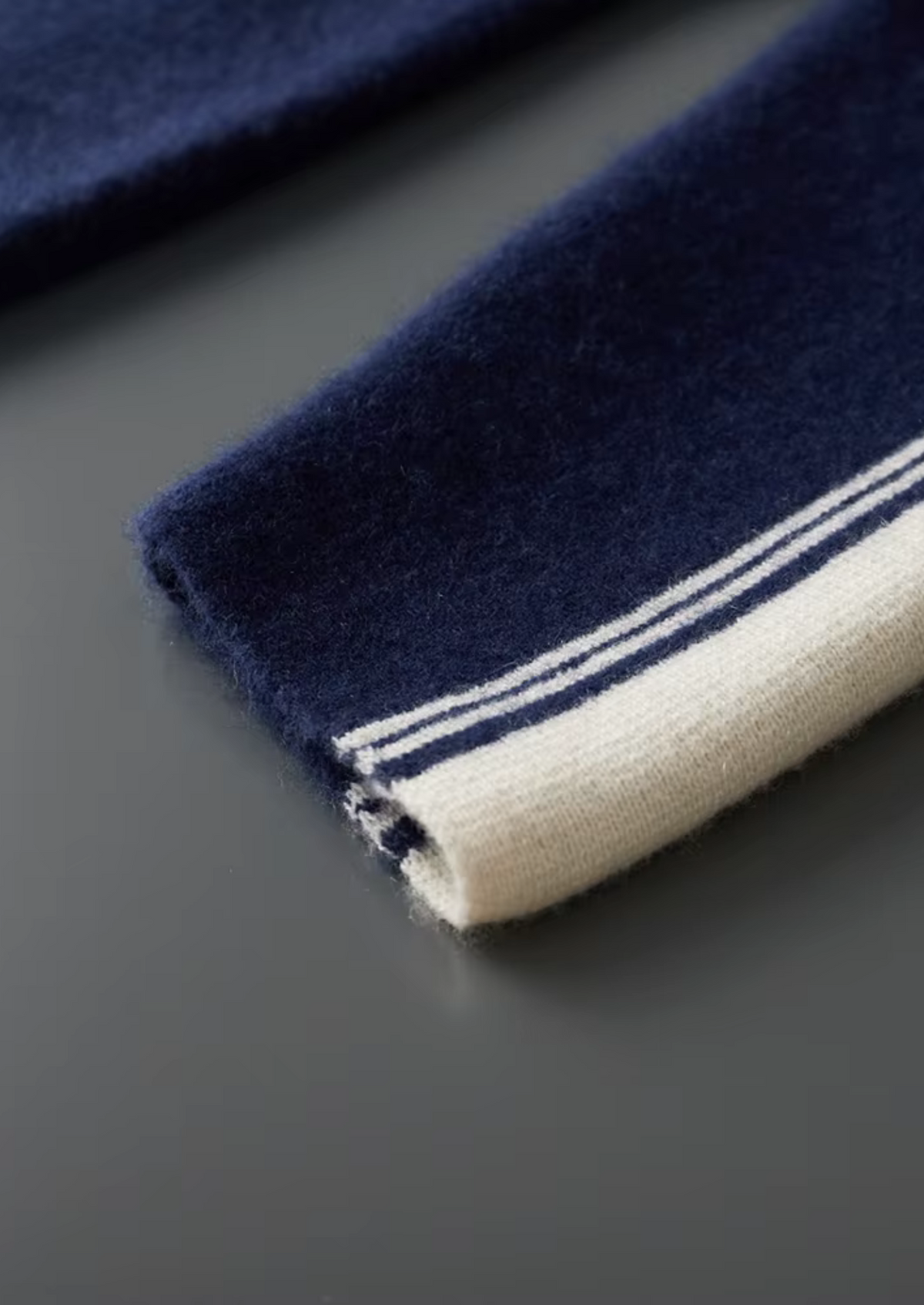 Pure Extra-Fine Merino Wool Navy Blue Damien Set - photo 6