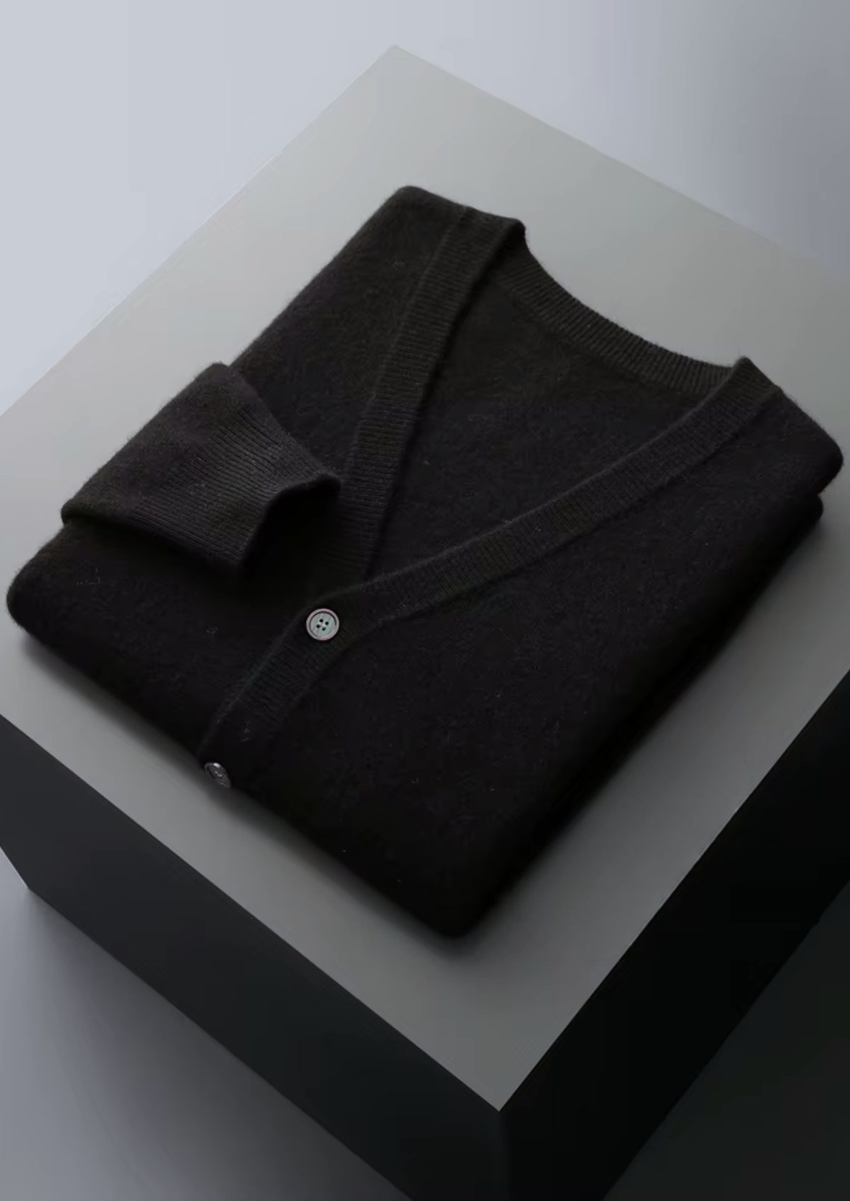 Pure Extra-Fine Merino Wool Essential Cardigan - photo 19