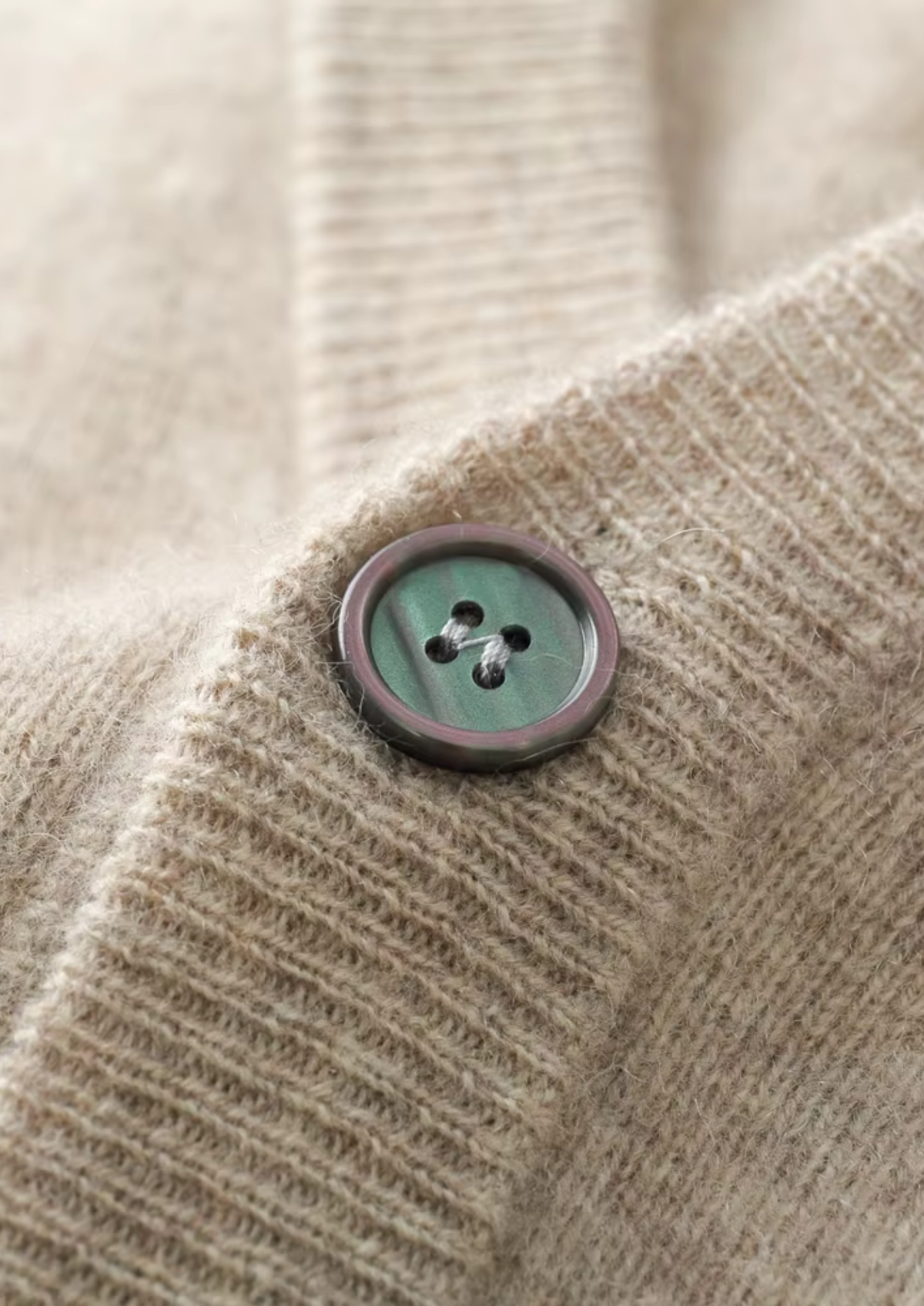Pure Extra-Fine Merino Wool Essential Cardigan - photo 4