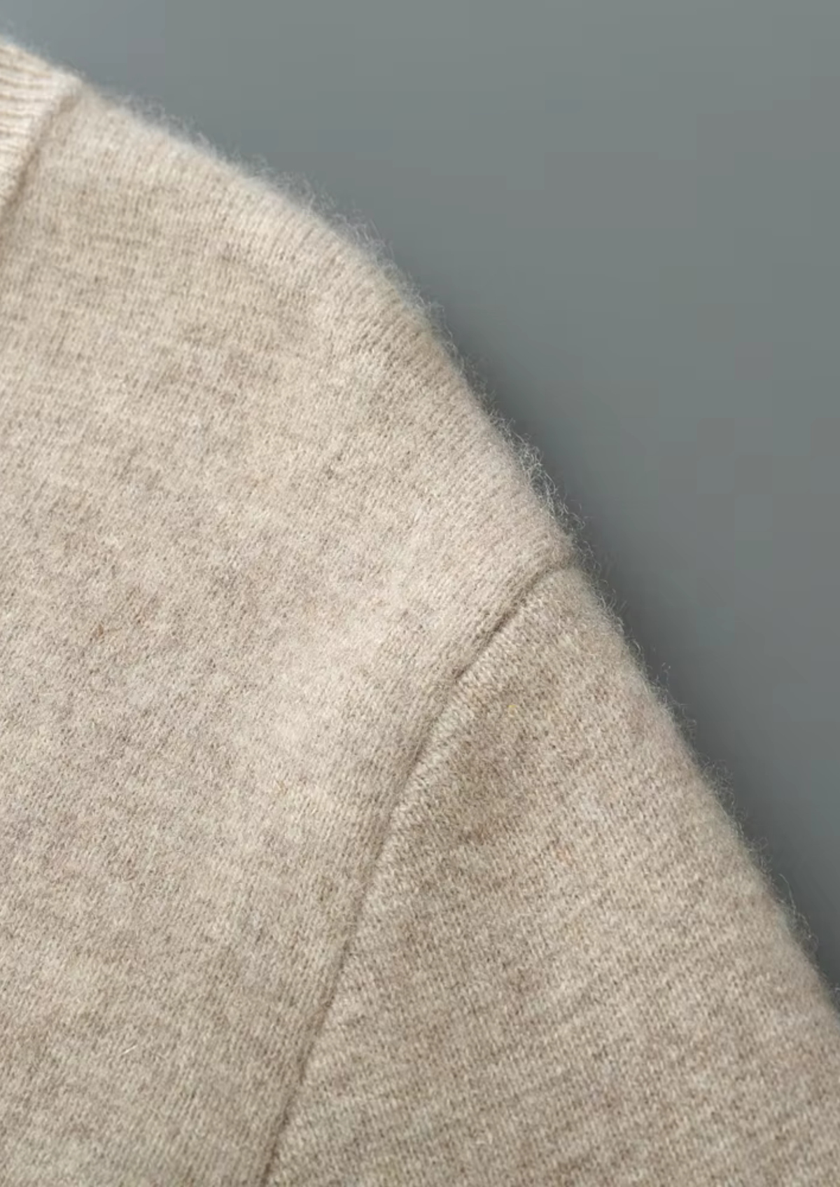 Pure Extra-Fine Merino Wool Essential Cardigan - photo 7