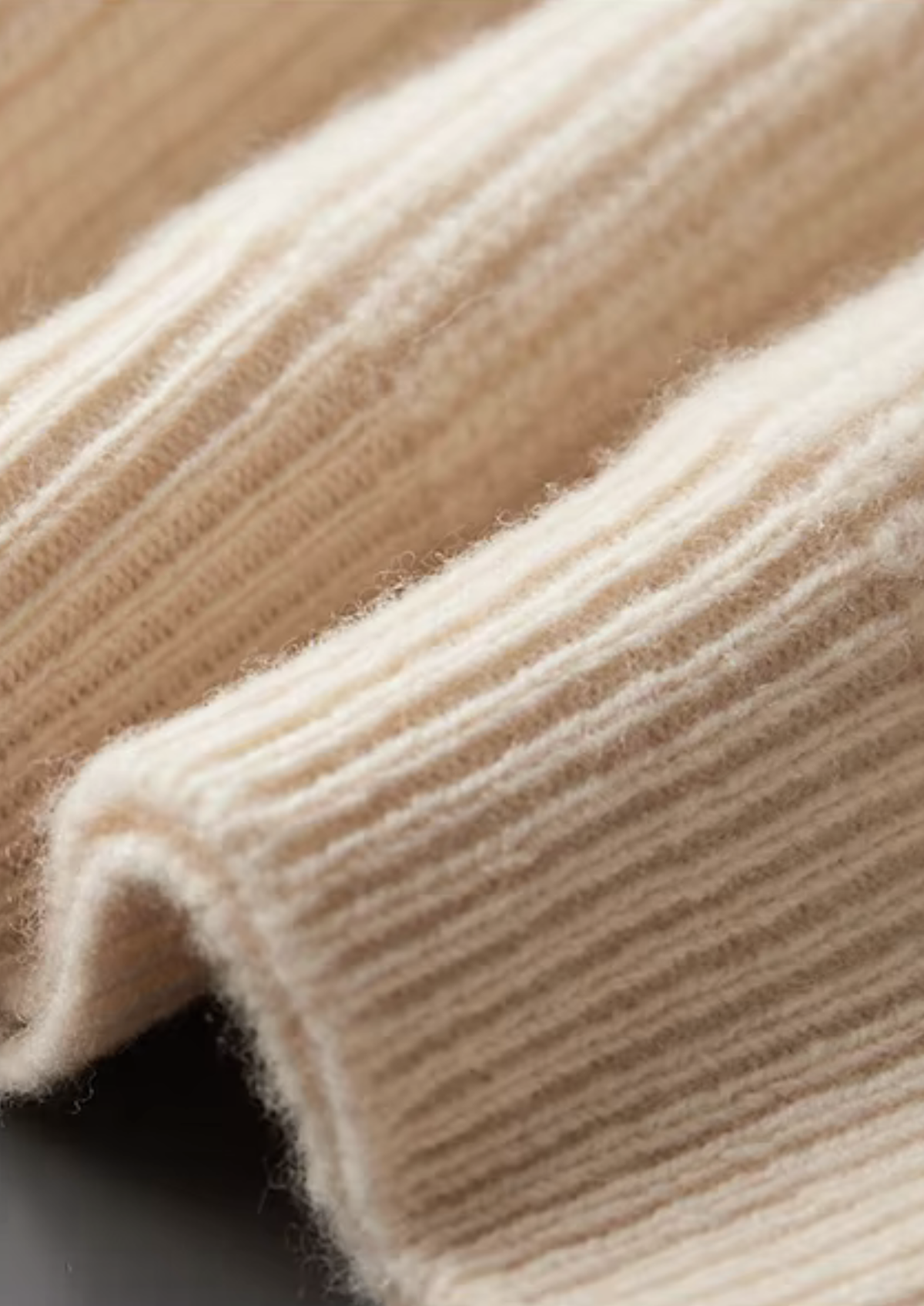 Pure Extra-Fine Merino Wool Half Zipper Hoodie - photo 6