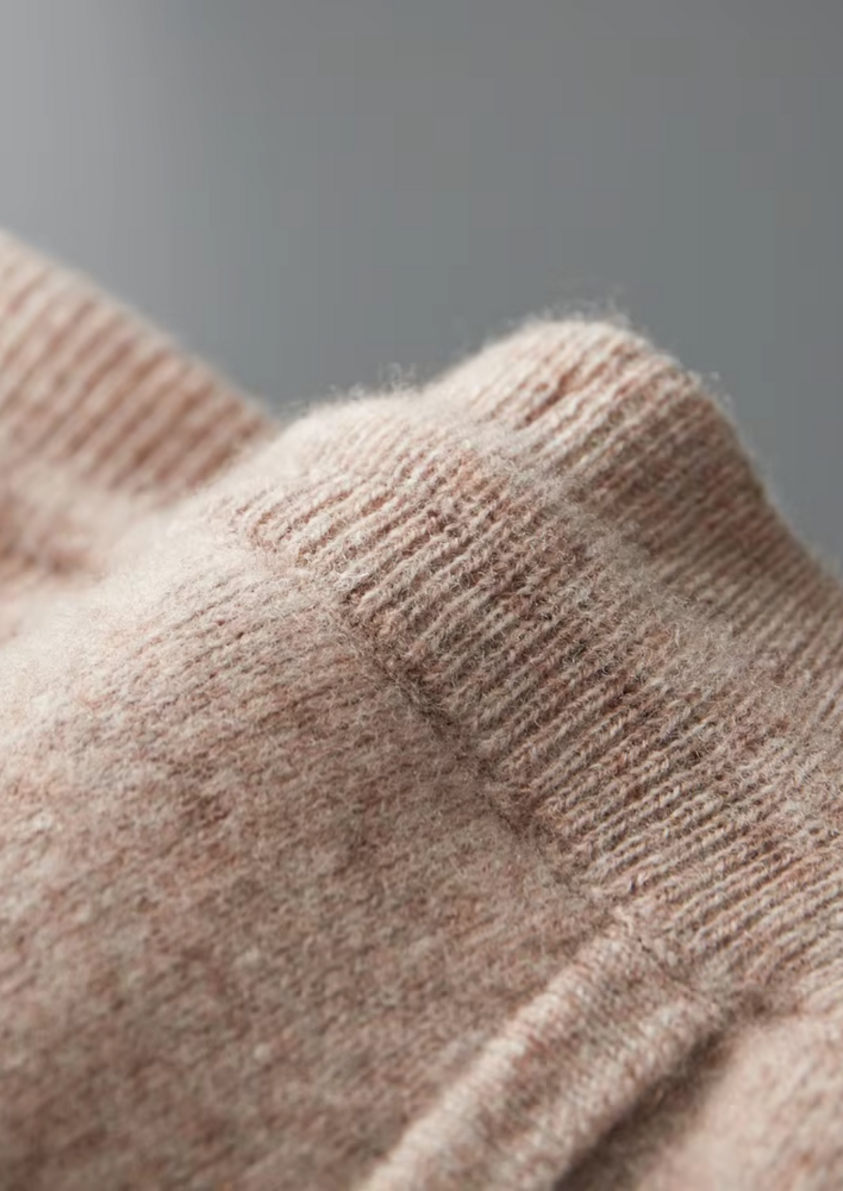 Pure Extra-Fine Merino Wool Leisure Joggers - photo 20