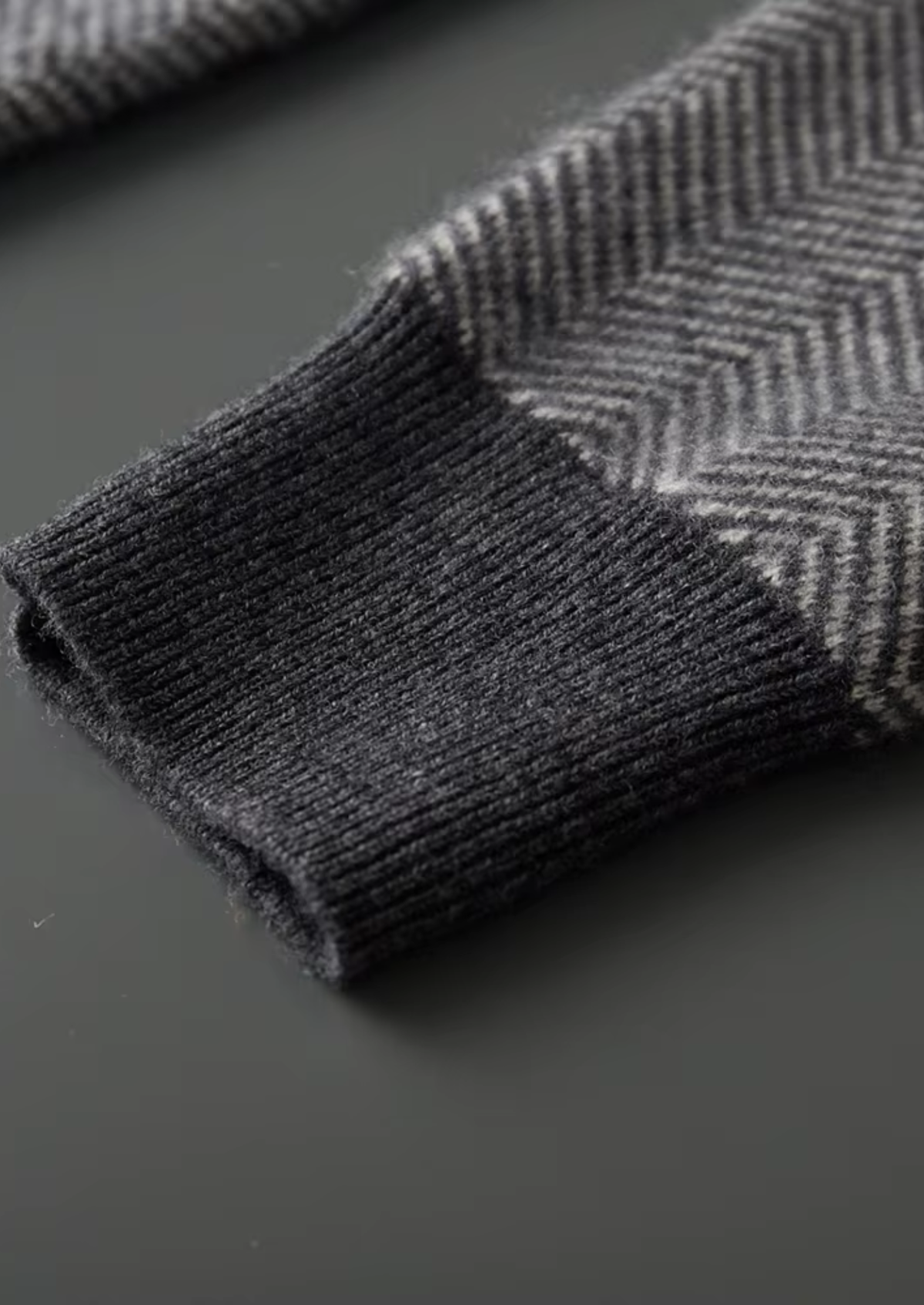 Pure Extra-Fine Merino Wool Gray Herringbone Set - photo 6