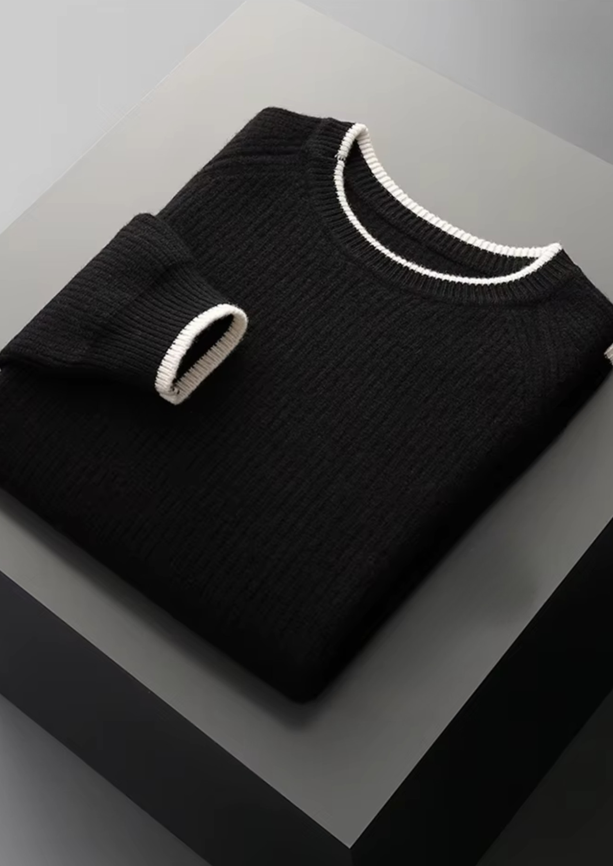 Pure Extra-Fine Merino Wool Two Tone Crewneck - photo 16