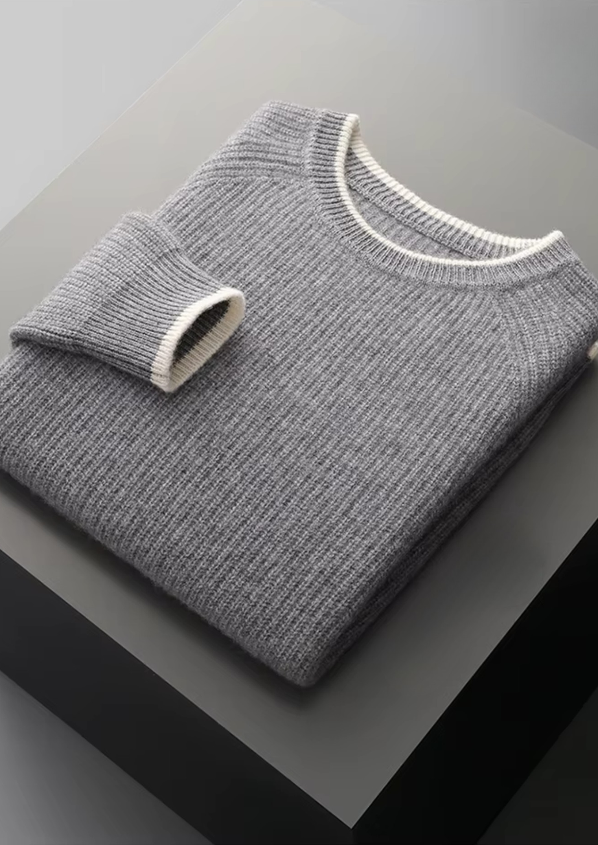 Pure Extra-Fine Merino Wool Two Tone Crewneck - photo 17