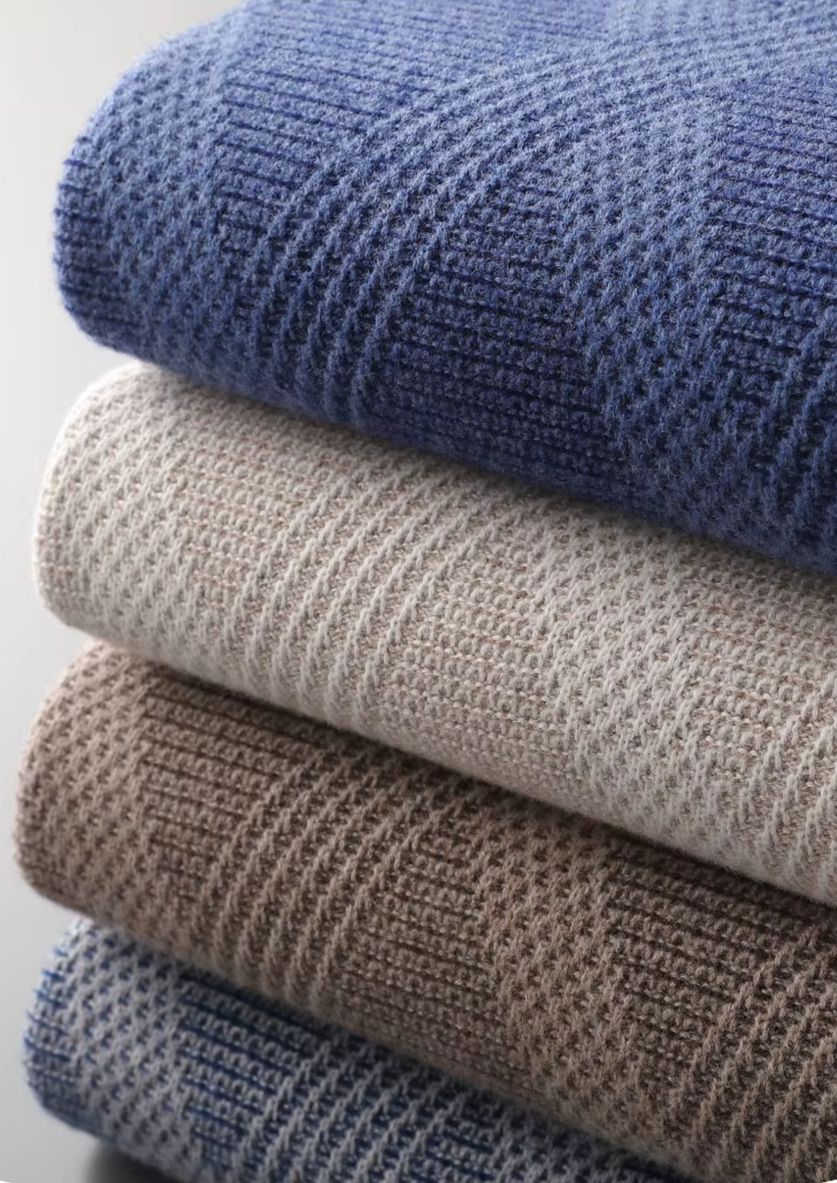 Pure Extra-Fine Merino Wool Two Tone Patterned Mockneck - photo 9