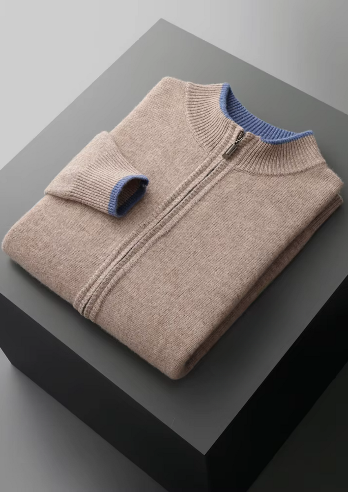 Pure Extra-Fine Merino Wool Two-Tone Zip Cardigan - photo 19