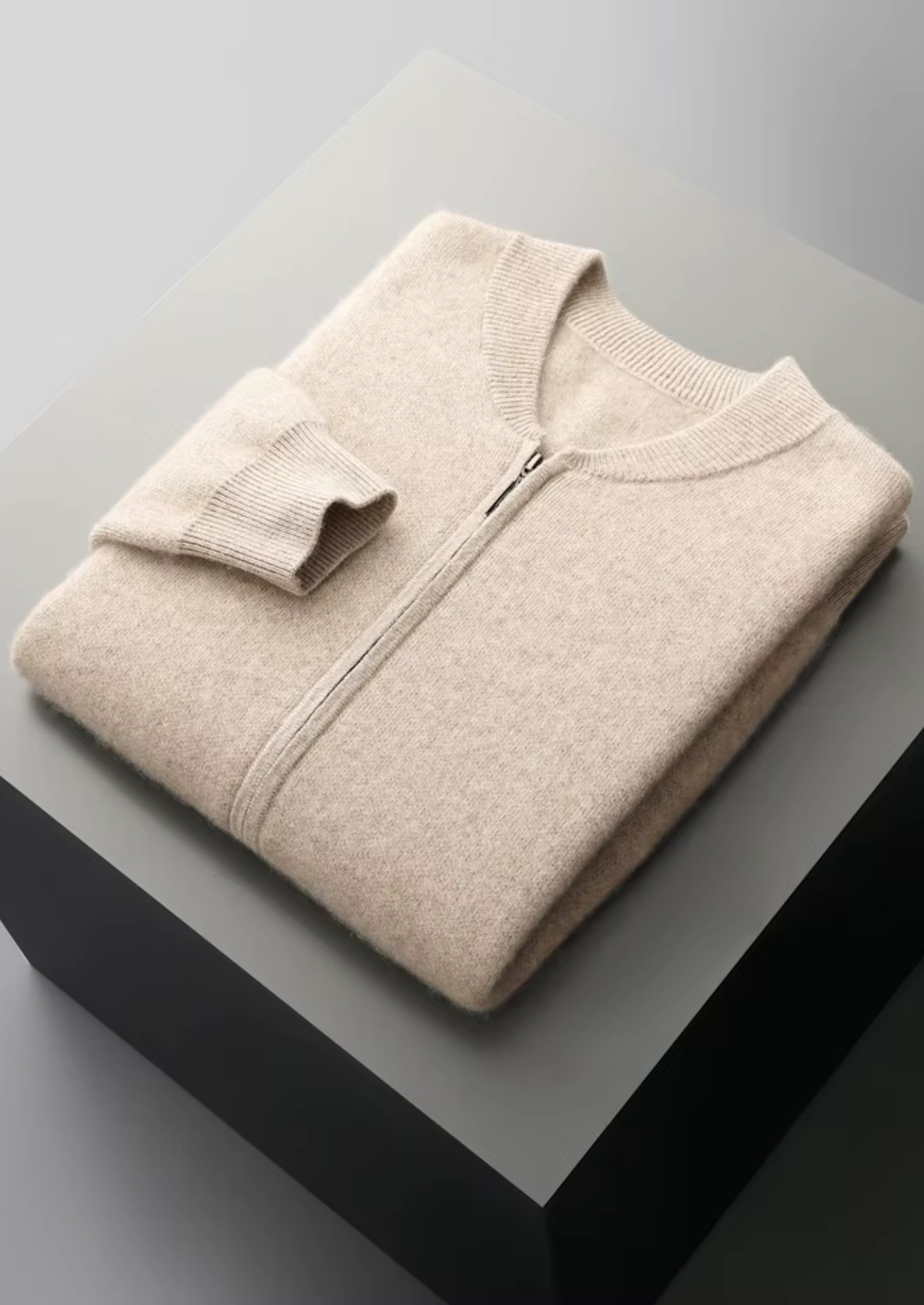 Pure Extra-Fine Merino Wool V-Neck Cardigan - photo 3