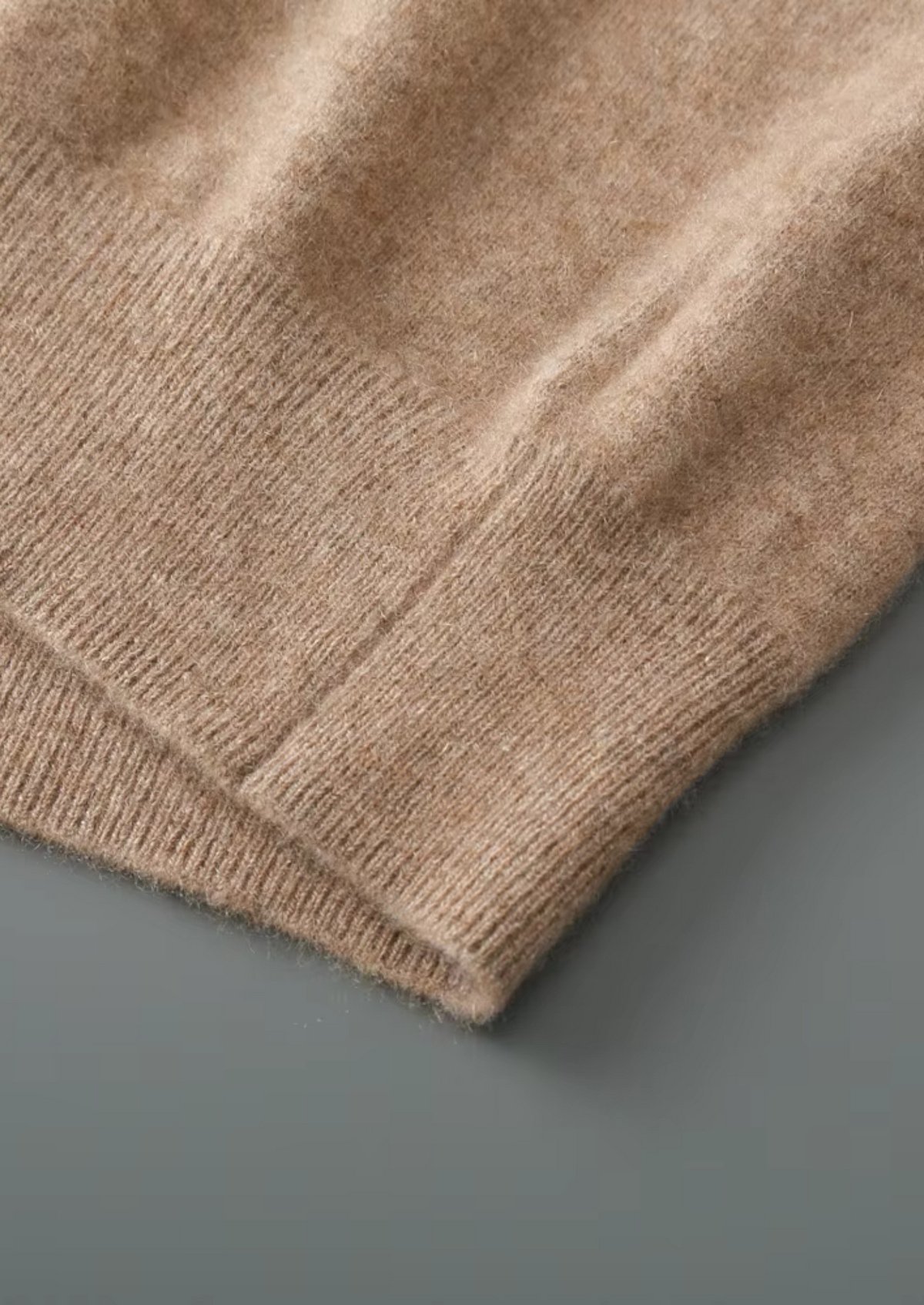 Pure Extra-Fine Merino Wool V-Neck Vest - photo 10