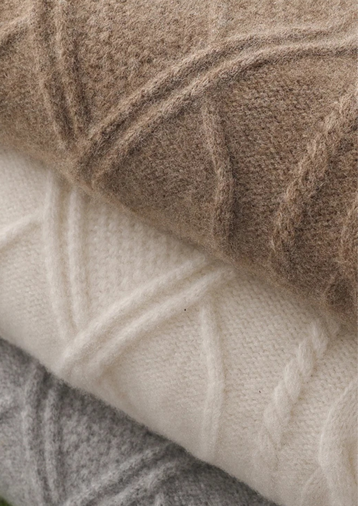 Pure Extra-Fine Merino Wool Wintertime Crewneck - photo 8